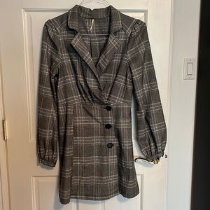 Free people black and white plaid surpluses button up dress with long sleeves
